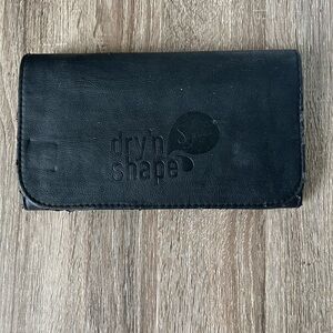 Sigma Brushes Dry and Shape Pouch